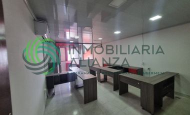oficina en arriendo en centro. Cod A17175