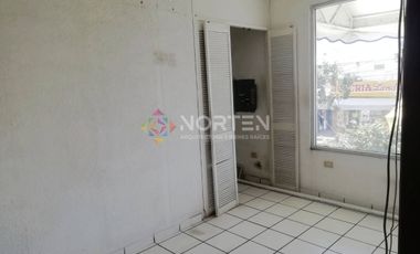 AMPLIO LOCAL PARA OFICINAS EN RENTA EN EL CRUCERO, CANCÚN, Q