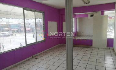 AMPLIO LOCAL PARA OFICINAS EN RENTA EN EL CRUCERO, CANCÚN, Q