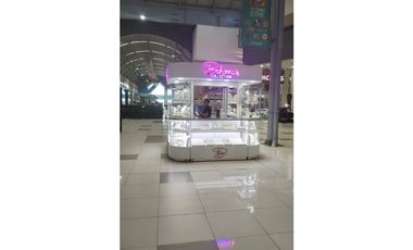 SE ALQUILA KIOSKO CENTRO COMERCIAL desde $1000