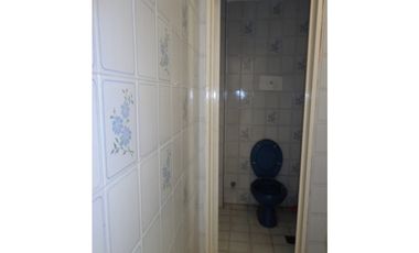 Excelente propiedad en el Parque industrial con todos los servicios. Apto diversos emprendimientos