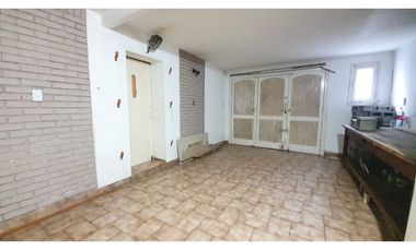 Chalet 4 amb + LOCAL (Santiago del Estero 3900)