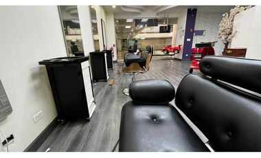 Se vende Salon de Belleza RK