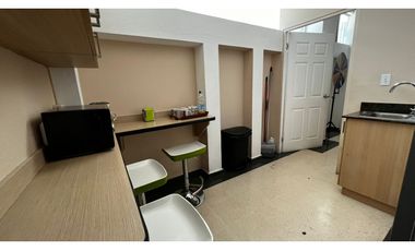 Se vende Salon de Belleza RK