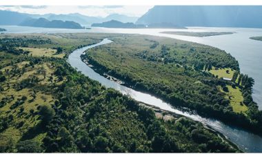 Hermosa parcela en Isla con acceso a río aysen y 20 hectáreas de conservación