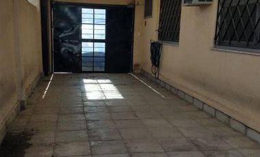 Casa en venta en Villa Sarmiento