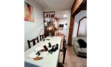 3 CASAS EN LOTE PROPIO DE 10 x 43