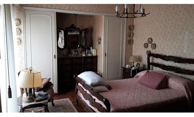 GRAN CASA CENTRICA DE ESTILO SEÑORIAL! - UNICA -