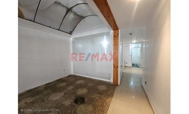 Casa De 3 Pisos En Santa María 5Ta Etapa –Cerca A Parque | Alta Proyección