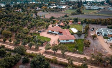 Comuna De La Cruz, Quillota, V Región A 5 Minutos Del Centro De Q