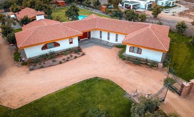 Comuna De La Cruz, Quillota, V Región A 5 Minutos Del Centro De Q