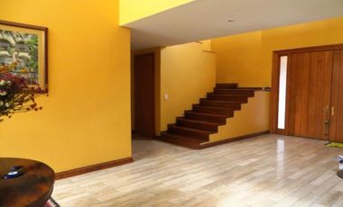 Casa en arriendo en Lo Barnechea