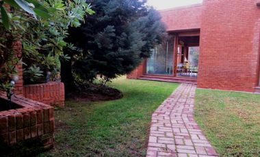 Casa en arriendo en Lo Barnechea