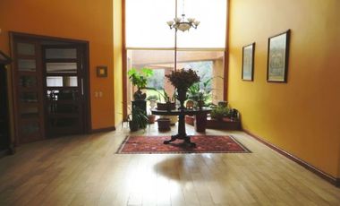 Casa en arriendo en Lo Barnechea