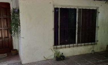 Casa en venta de 2 dormitorios c/ cochera en Trujui