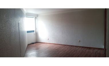 Renta Casa 3 Habs. con Doble Vigilancia en Interlomas