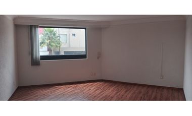 Renta Casa 3 Habs. con Doble Vigilancia en Interlomas