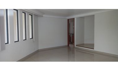 Renta Casa 3 Habs. con Doble Vigilancia en Interlomas