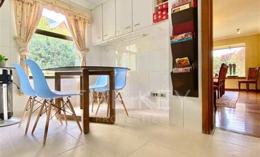 Casa en Venta en Santuario del Valle - Lo Barnechea