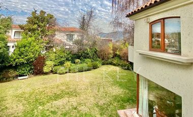 Casa en Venta en Santuario del Valle - Lo Barnechea