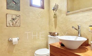 Casa en Venta en Santuario del Valle - Lo Barnechea