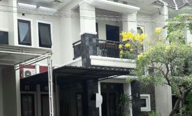 DIJUAL CEPAT RUMAH 2 LANTAI DI TENGAH KOTA JOGJA DEKAT XTSQUARE