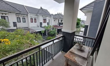 DIJUAL CEPAT RUMAH 2 LANTAI DI TENGAH KOTA JOGJA DEKAT XTSQUARE