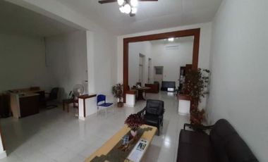 Rumah Jl Opak Pusat kota , Strategis