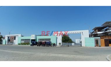 VENDO TERRENO PRECIO ÚNICO REMATE
 S/. 40,000 
Esta es tu oportunidad de construir la casa de tus sueños o tu proyecto inmobiliario.
Invierte hoy d