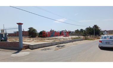 VENDO TERRENO PRECIO ÚNICO REMATE
 S/. 40,000 
Esta es tu oportunidad de construir la casa de tus sueños o tu proyecto inmobiliario.
Invierte hoy d