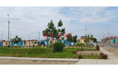VENDO TERRENO PRECIO ÚNICO REMATE
 S/. 40,000 
Esta es tu oportunidad de construir la casa de tus sueños o tu proyecto inmobiliario.
Invierte hoy d