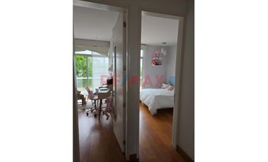 Venta De Exclusiva Casa En La Encantada De Villa