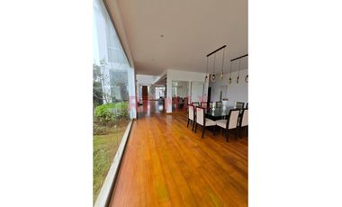 Venta De Exclusiva Casa En La Encantada De Villa