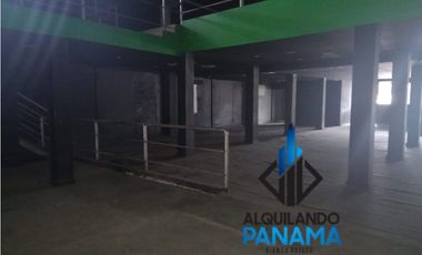 Se Alquila Exelente Local  El Carmen 1.066 Mts. $9.000.oo+ Itbm