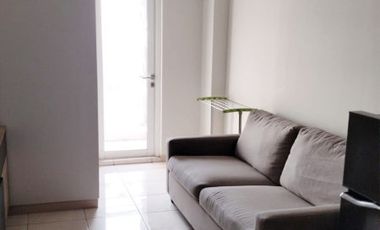 Disewakan Apartemen Cantik 2BR Semi Furnish Siap Huni
