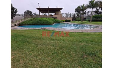 ¡Oportunidad Única!! Construye Tu Casa De Campo Soñada En Cerro Azul !!