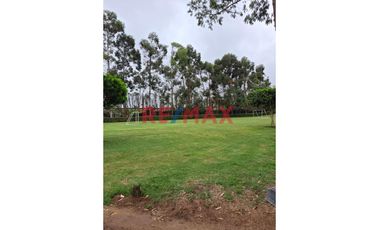 ¡Oportunidad Única!! Construye Tu Casa De Campo Soñada En Cerro Azul !!