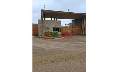 ¡Oportunidad Única!! Construye Tu Casa De Campo Soñada En Cerro Azul !!