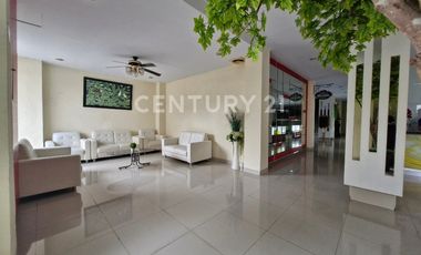 Hotel Tengah Kota Makassar Masih Beroperasi Siap Lanjut Usaha