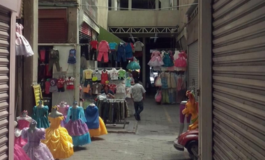 LOCAL COMERCIAL EN RENTA
