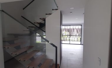 casa en arriendo en sector la macarena. Cod A114791