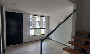casa en arriendo en sector la macarena. Cod A114791