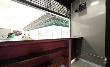 local en arriendo en javeriana. Cod A784