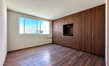 Casa en venta con habitación en planta baja a 2min de  Av. Tecnológico