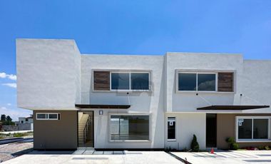 Casa en venta con habitación en planta baja a 2min de  Av. Tecnológico