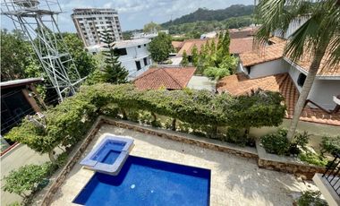 SE VENDE HERMOSA CASA AMOBLADA EN LA ALAMEDA $625,000