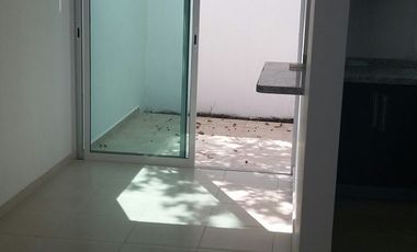 BOCA DEL RIO SAN JOSÉ NOVILLERO VENDO HERMOSAS CASAS  EN CONDOMINIO ALBERCA