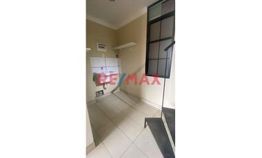 Se Alquila Casa, Av. Universitaria, Cajamarca