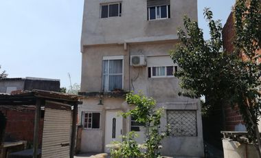 VENTA – CASA MULTIFAMILIAR – NAON – BILLINGHURST