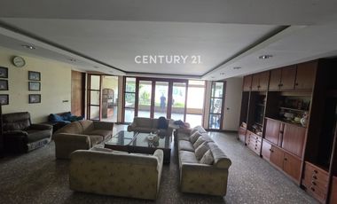 Rumah Hitung Tanah Lokasi Strategis Di Hegarmanah Bandung Utara